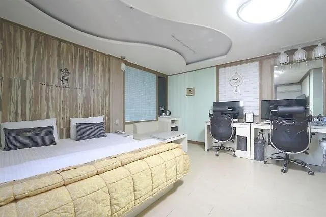 Ulsan Jung-Gu Time Motel 0*,  South Korea